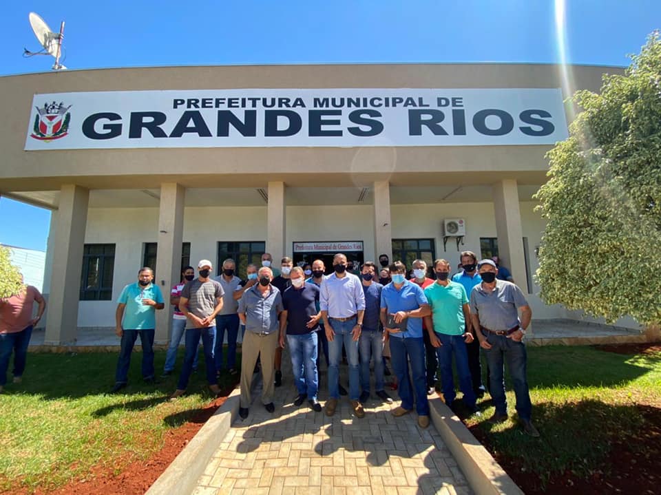 DEPUTADO DO CARMO VISITA GRANDES RIOS