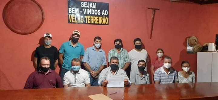 AUDIÊNCIA PÚBLICA DISCUTE PAVIMENTAÇÃO COM PEDRAS IRREGULARES NA ÁREA RURAL DE GRANDES RIOS