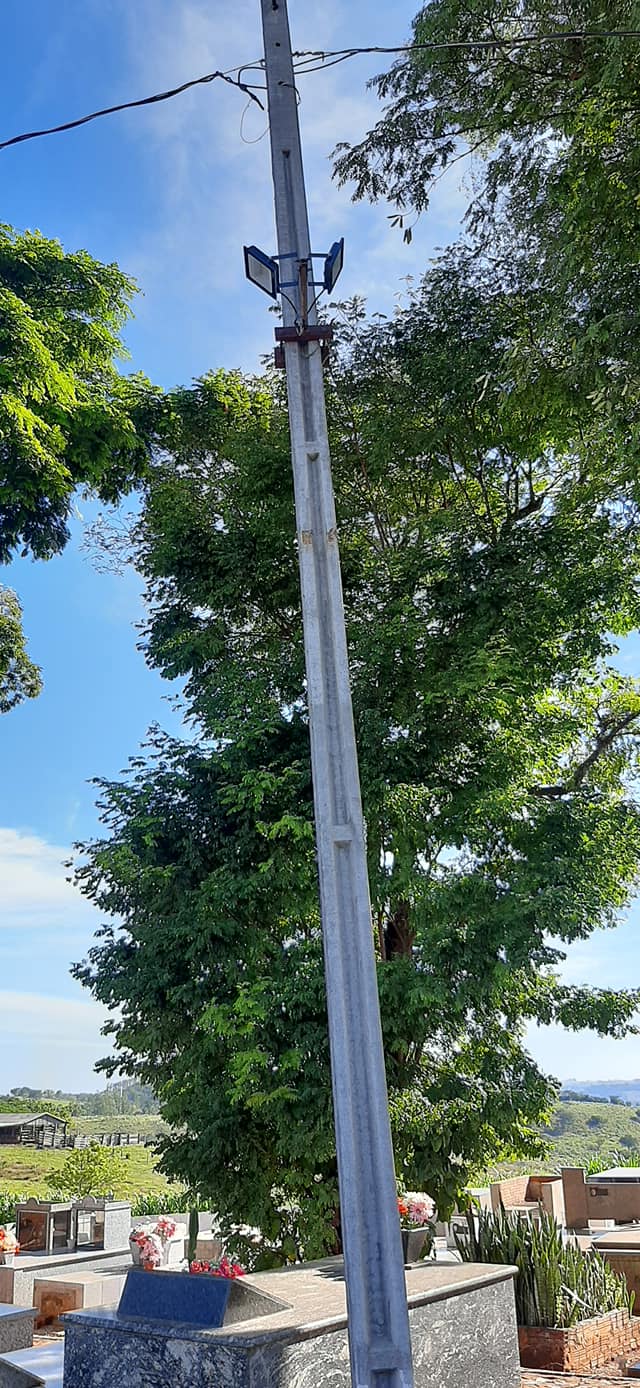 Instalação de luzes de LED no Cemitério Municipal Cristo Redentor
