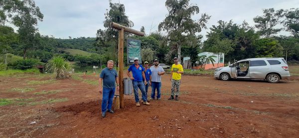 Grandes Rios sinaliza trecho do Circuito Ivaí Adventure dentro do município