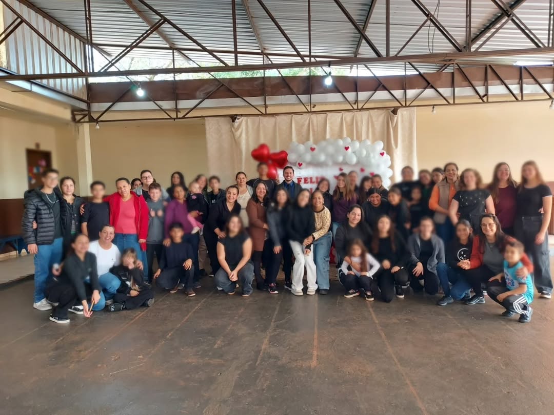 Chá de Dia das Mães - Homenagem às Mães da Fanfarra de Grandes Rios