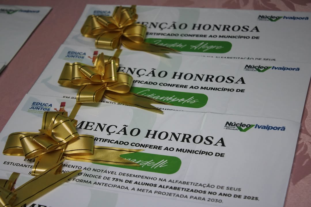 Grandes Rios é Destaque Regional em Alfabetização e Recebe Menção Honrosa do NRE de Ivaiporã