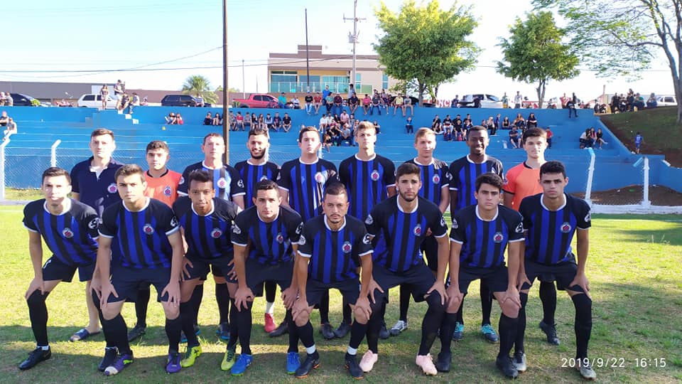 Semifinal do campeonato regional de futebol de campo